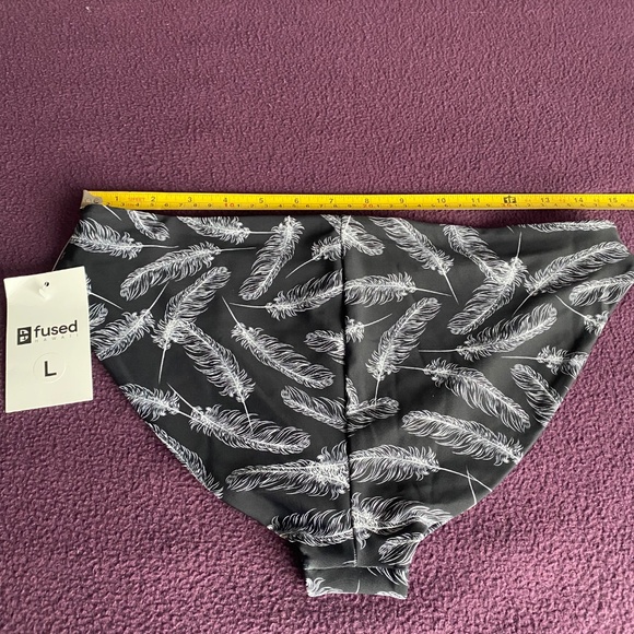 Fused Hawaii “Find Your Wings” Hapuna bikini bottom large - Picture 8 of 9